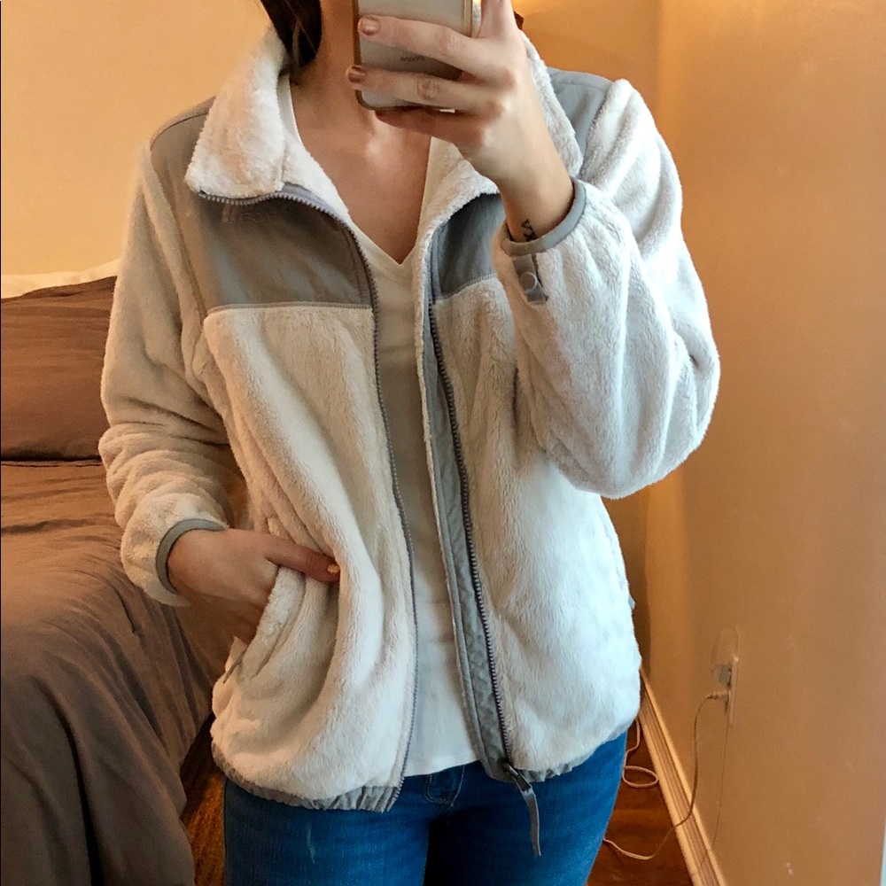 Grey/white Northface jacket